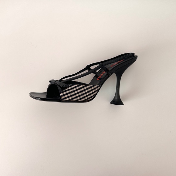 *SOLD* Miu Miu Black and Checkered Heels - Picture 3 of 6